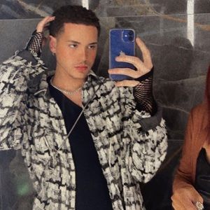 Meet your Posher, Des